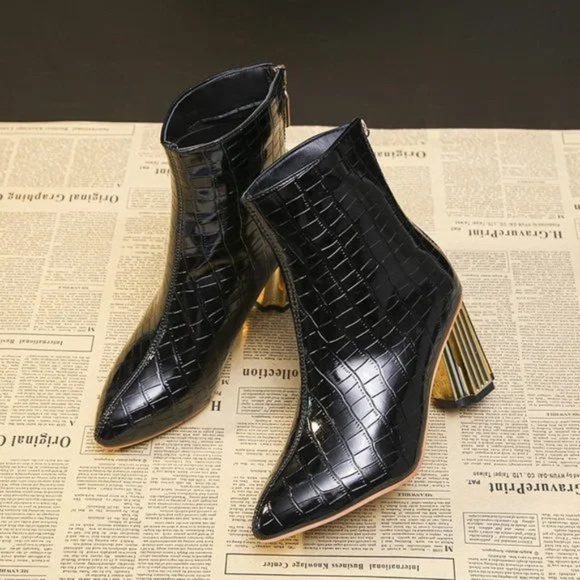 zipper ankle boots women's metal heel embossed shiny leather nude boots - Picture 5 of 9